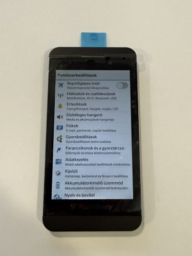 BlackBerry Z10 4G 16GB Fekete Telekom-os 