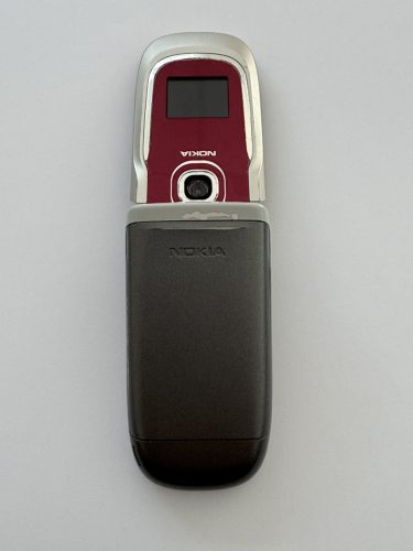Nokia 2760 Ezüst/Piros Kártyafüggetlen