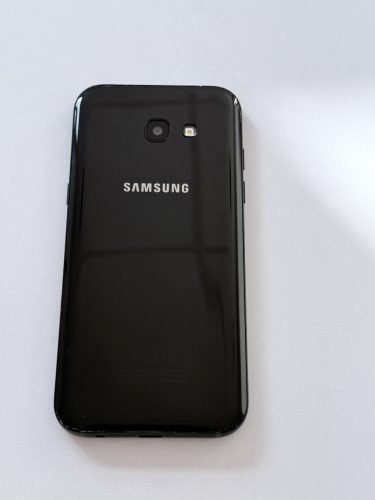 Samsung Galaxy A5 (2017) 3/32GB Fekete Kártyafüggetlen